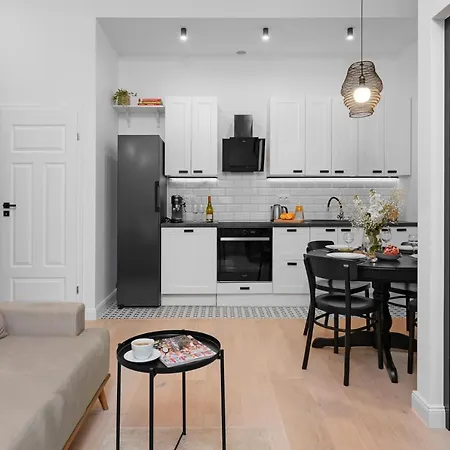 Oomph Warsaw Central 2 Bedroom Apartment Exterior photo